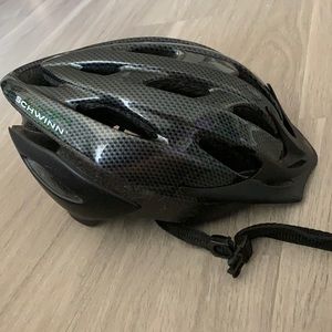 Unisex Adult Schwinn black bicycle helmet